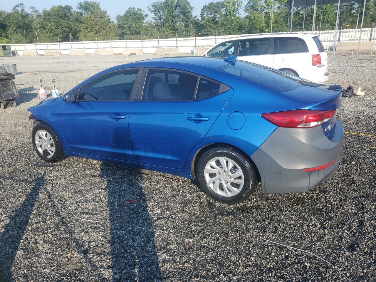 2017 Hyundai Elantra Se - Фото 2