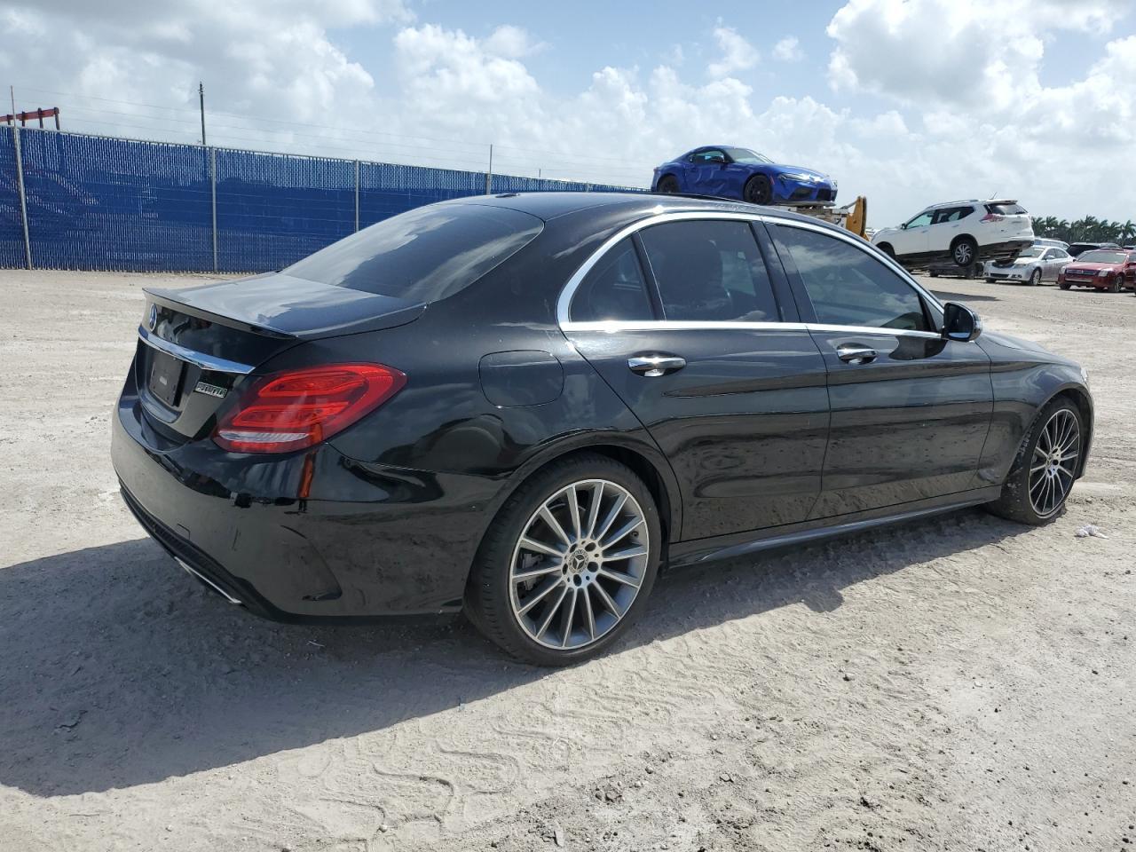 2018 Mercedes-Benz C 300 - Image 3