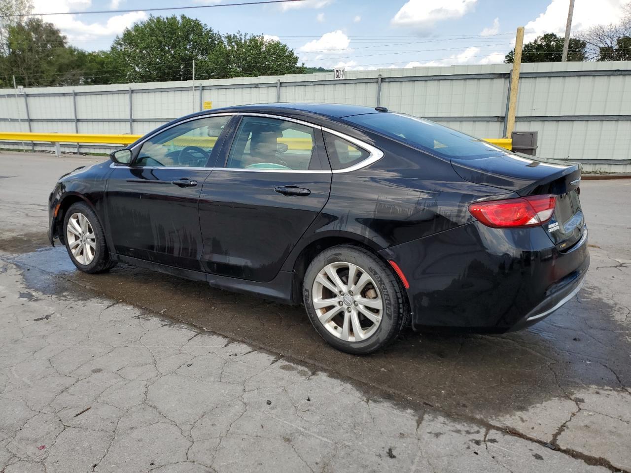 2015 Chrysler 200 Limited - Image 2