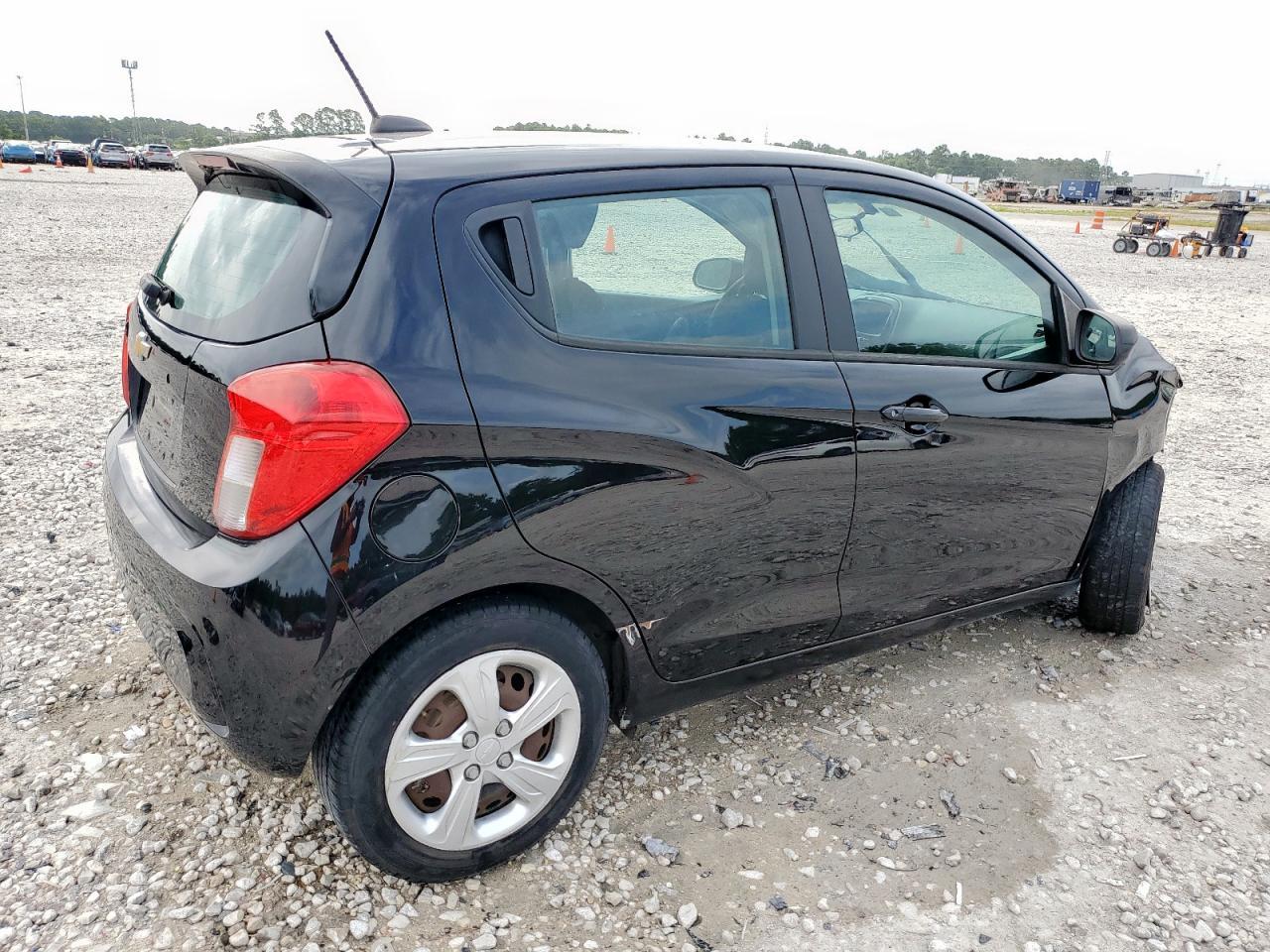 2019 Chevrolet Spark Ls - Image 3