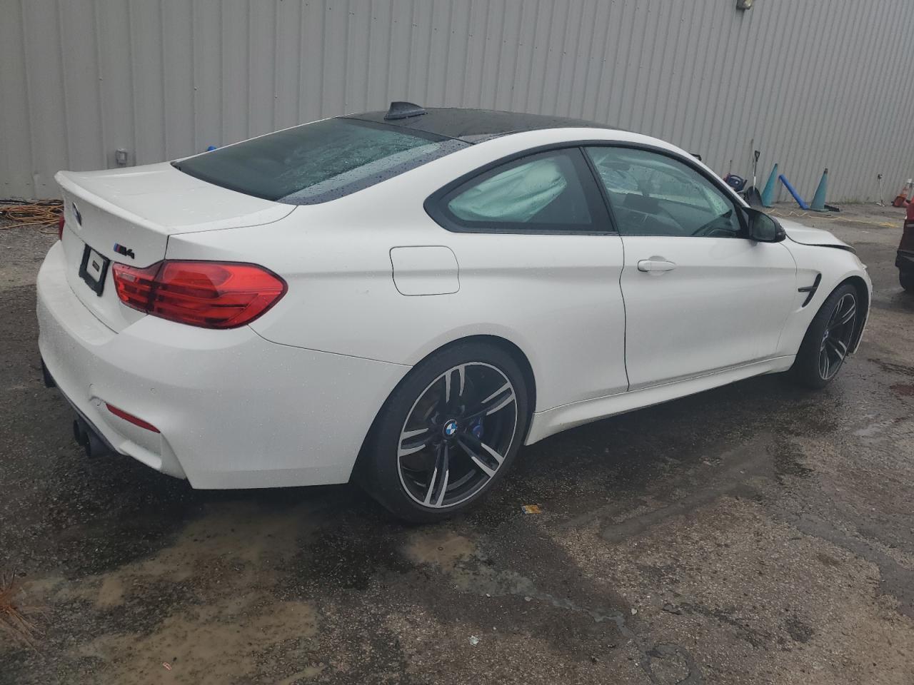 2016 BMW M4 - Фото 3