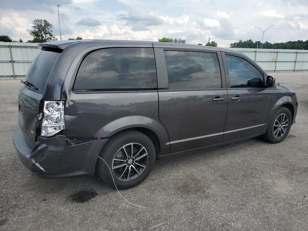 2018 Dodge Grand Caravan Se - Фото 3