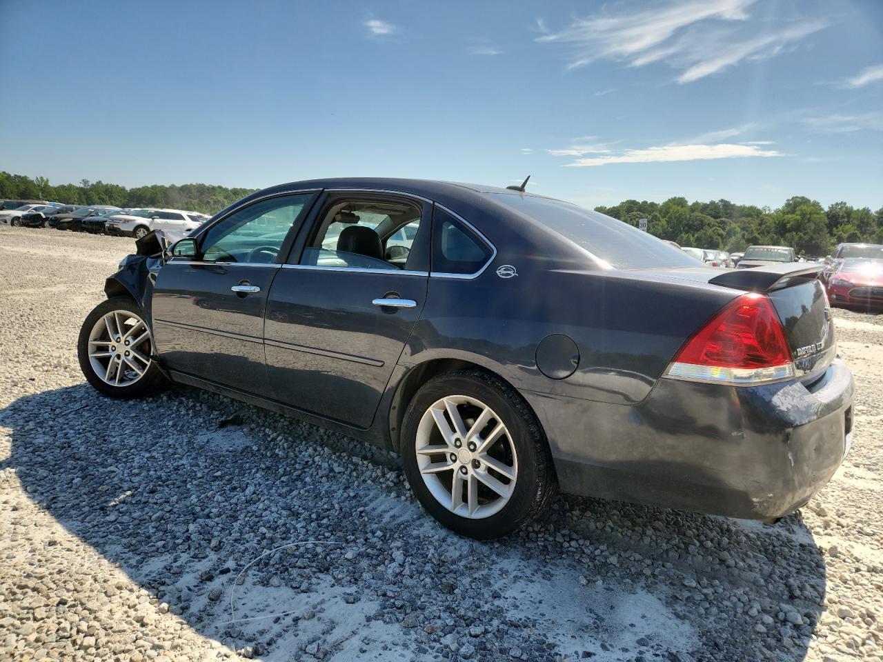 2008 Chevrolet Impala Ltz - Фото 2