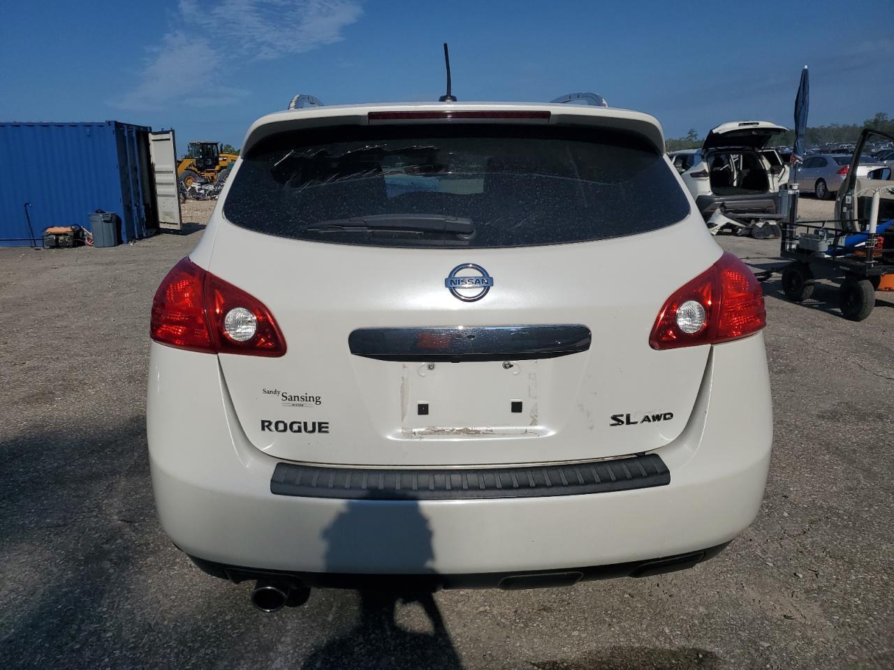 2011 Nissan Rogue S - Image 6