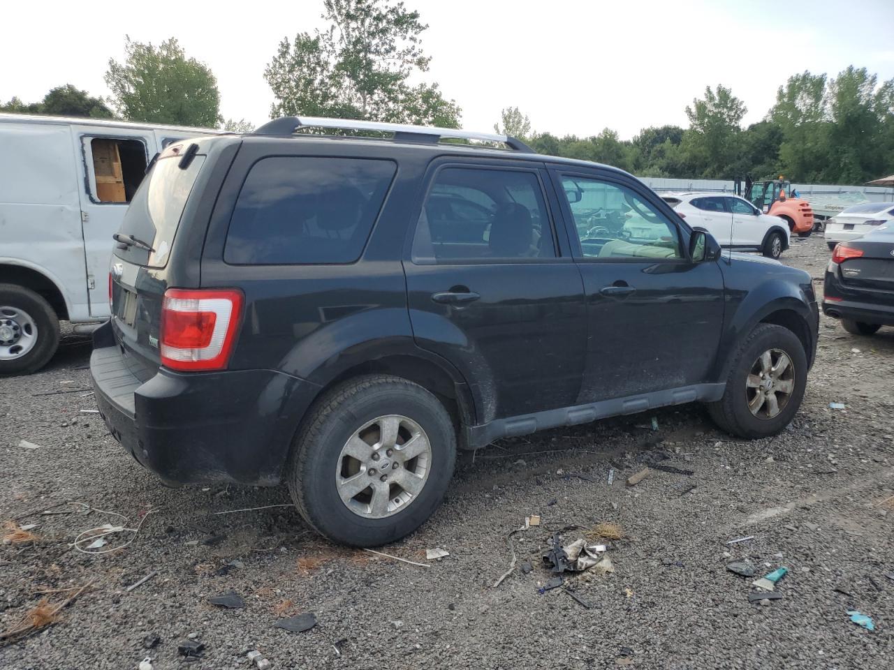 2012 Ford Escape Limited - Фото 3