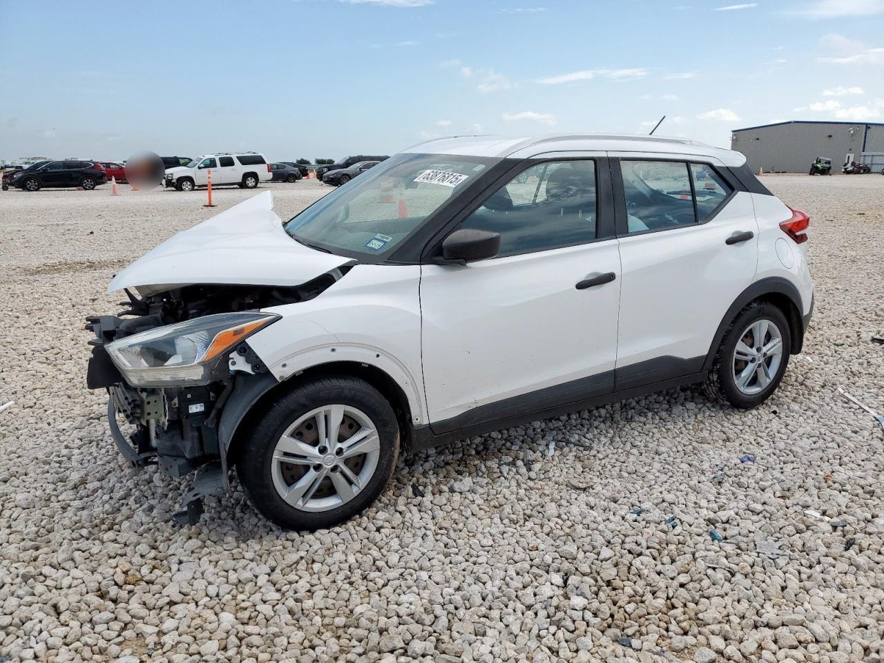 2018 Nissan Kicks S