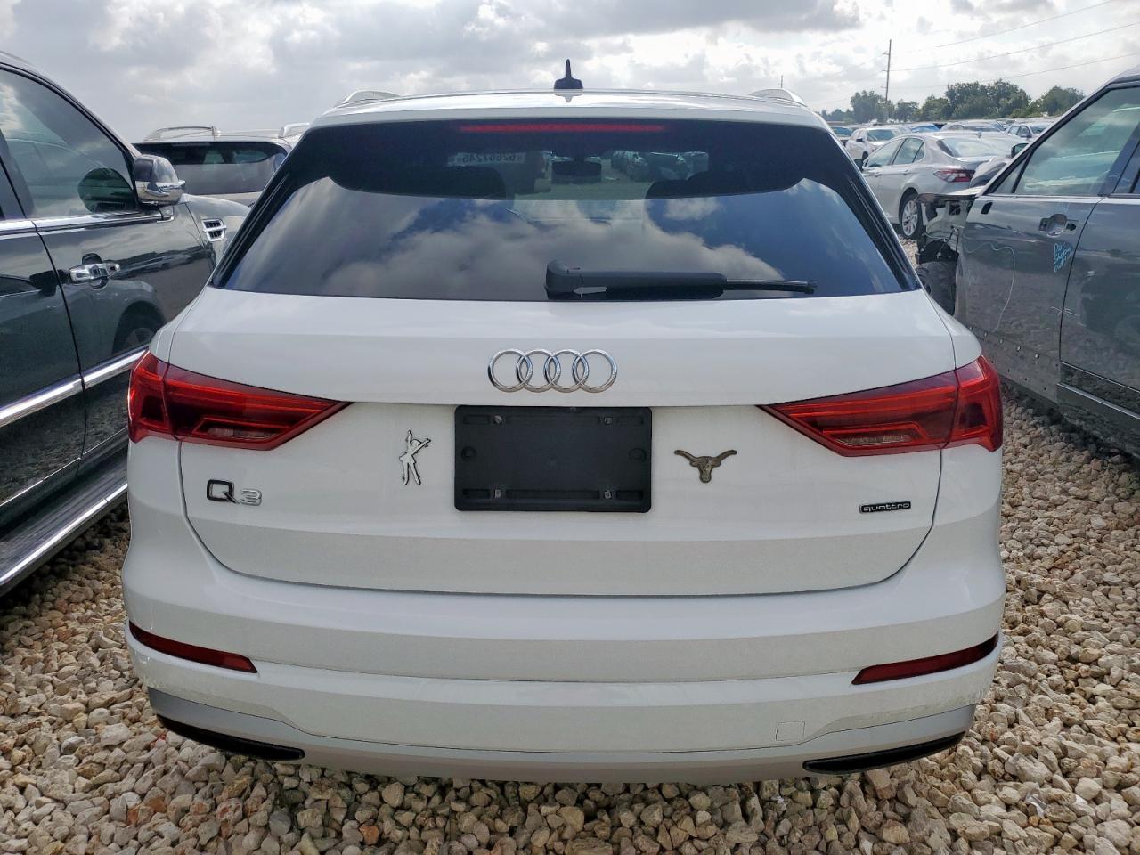 2021 Audi Q3 Premium 40 - Фото 6