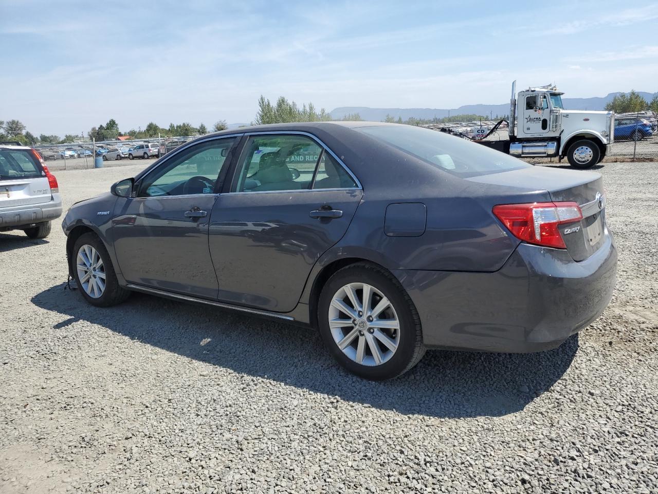 2012 Toyota Camry Hybrid - Фото 2