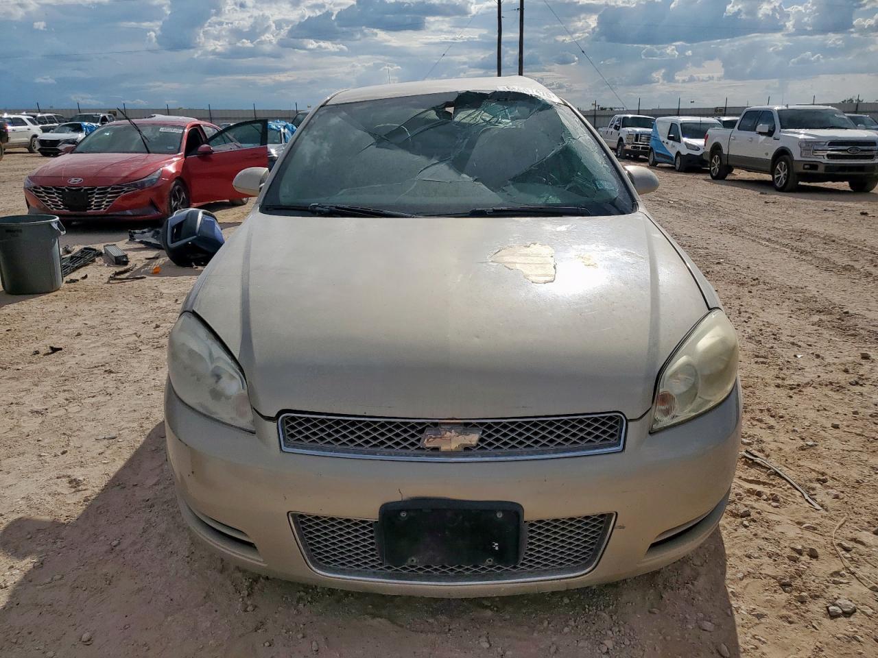 2012 Chevrolet Impala Lt - Image 5