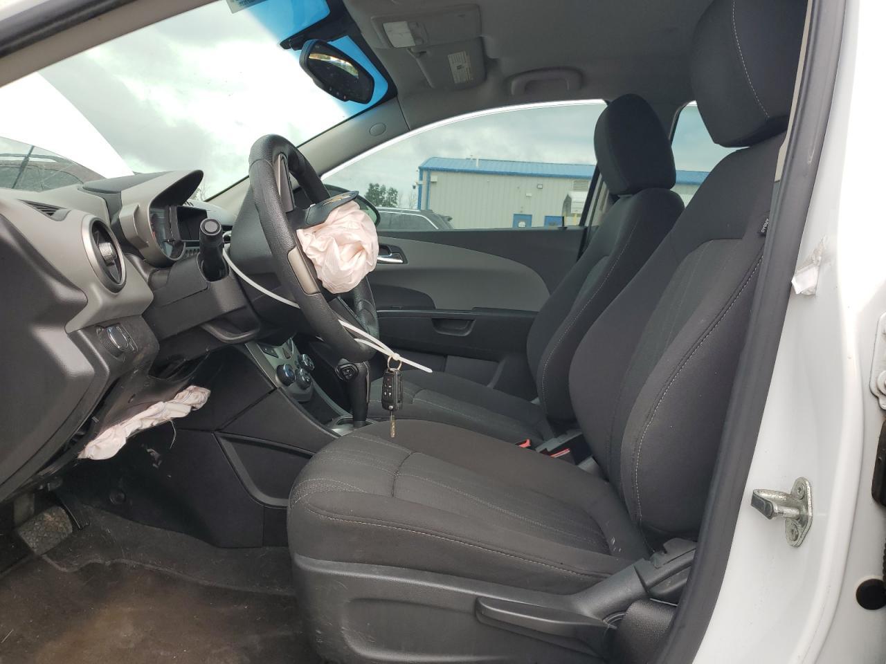 2014 Chevrolet Sonic Lt - Image 7
