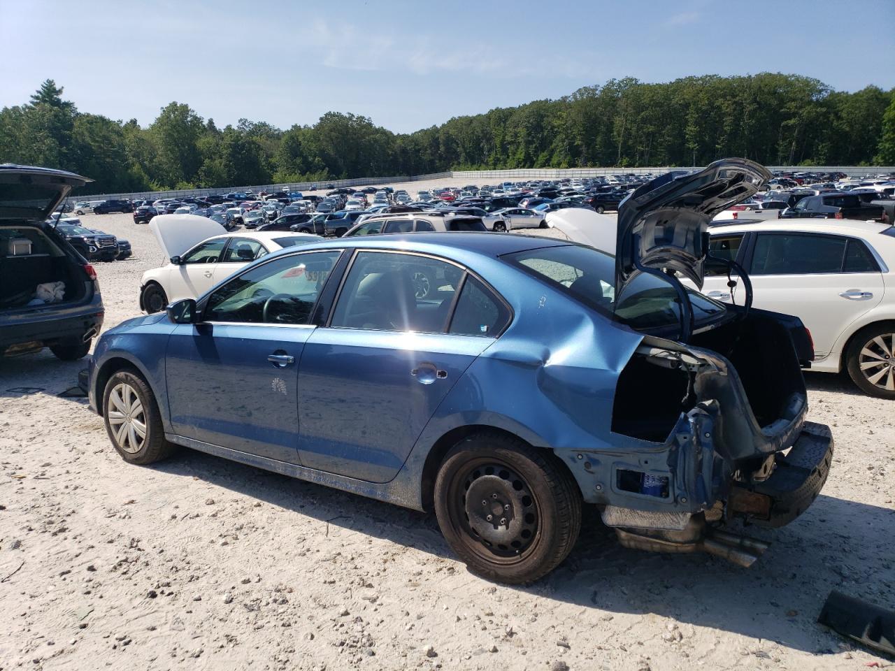 2017 Volkswagen Jetta S - Image 2