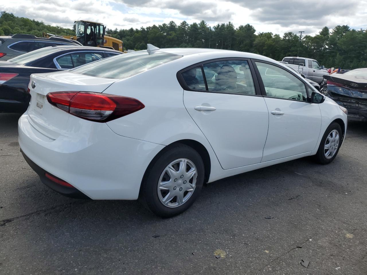 2017 Kia Forte Lx - Фото 3