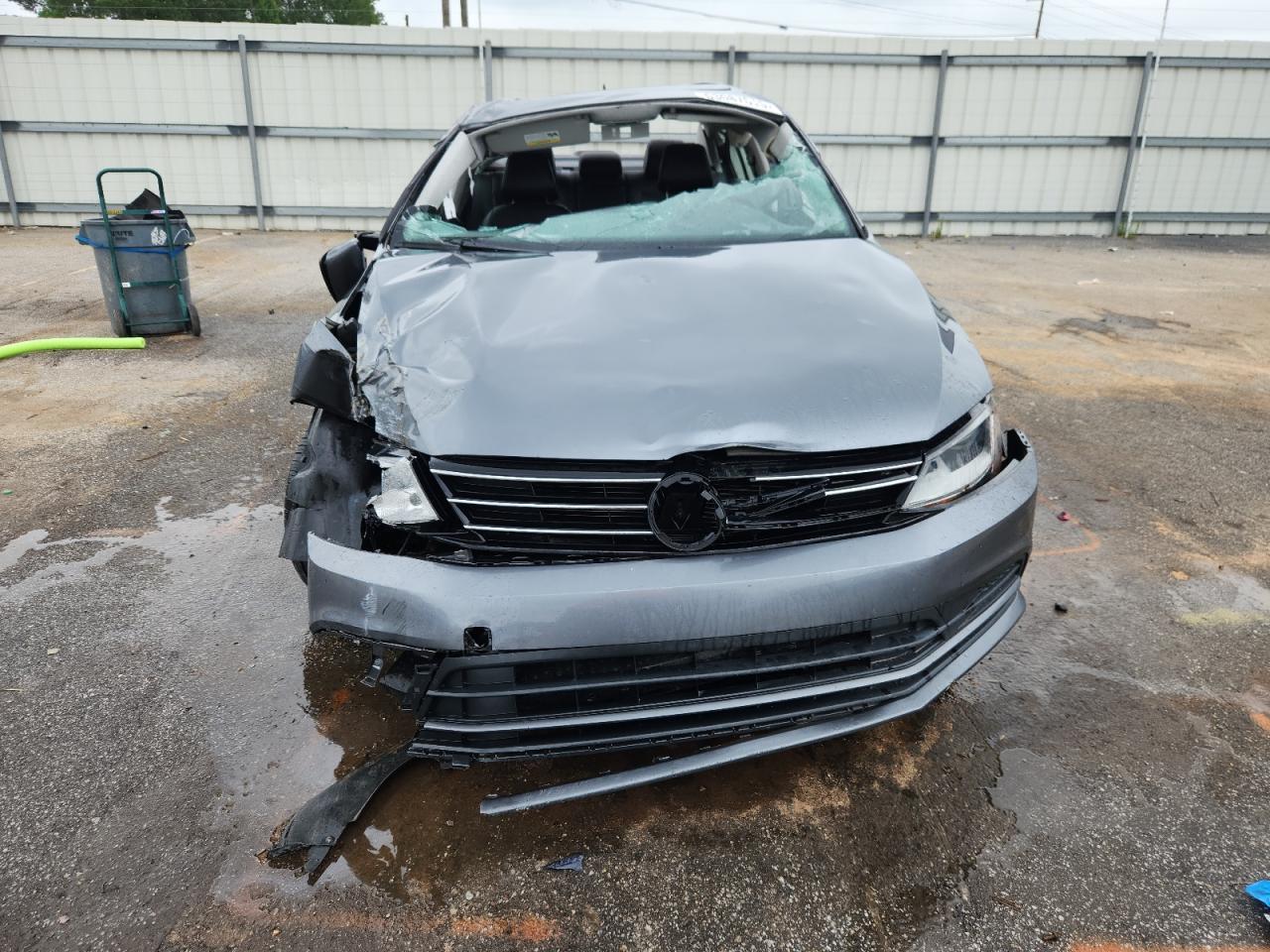 2017 Volkswagen Jetta Se - Фото 5