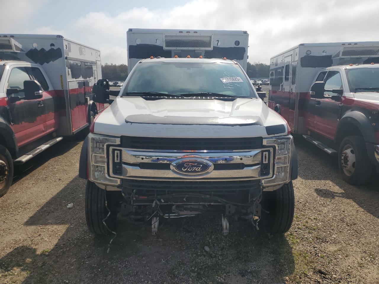 2017 Ford F550 Super Duty - Фото 5