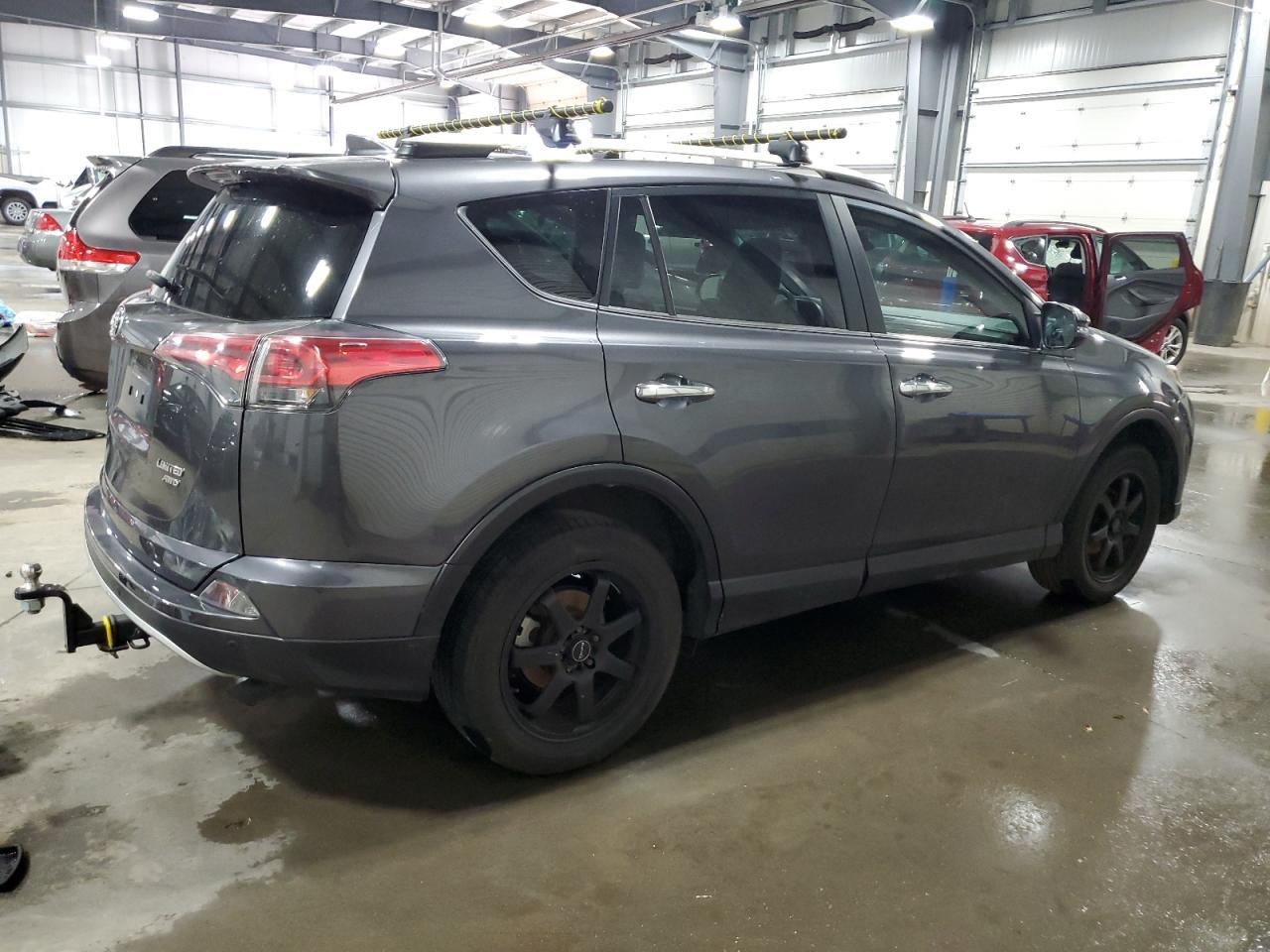 2016 Toyota Rav4 Limited - Фото 3
