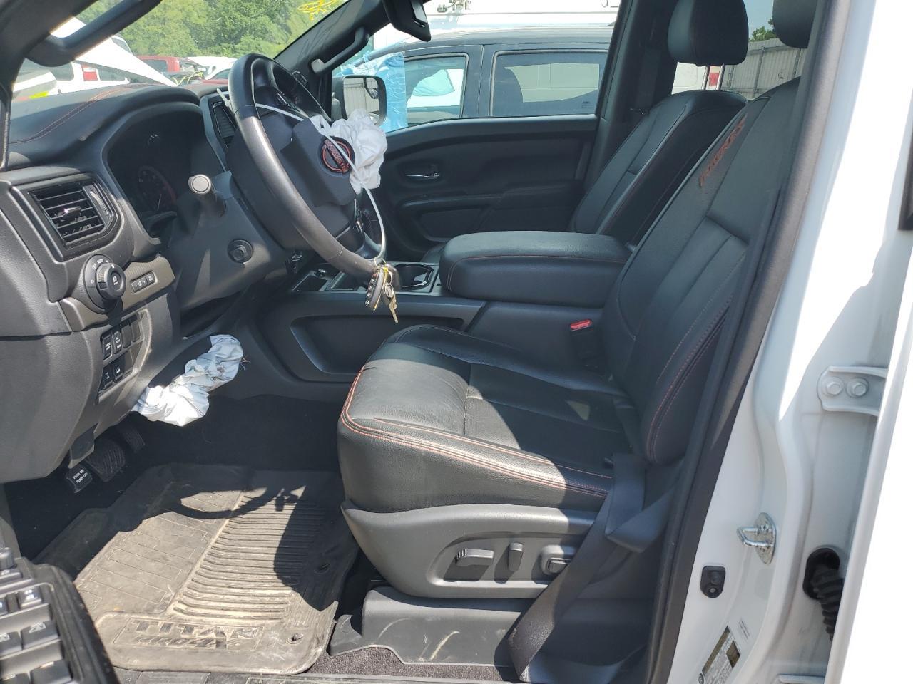 2023 Nissan Titan Sv - Фото 7