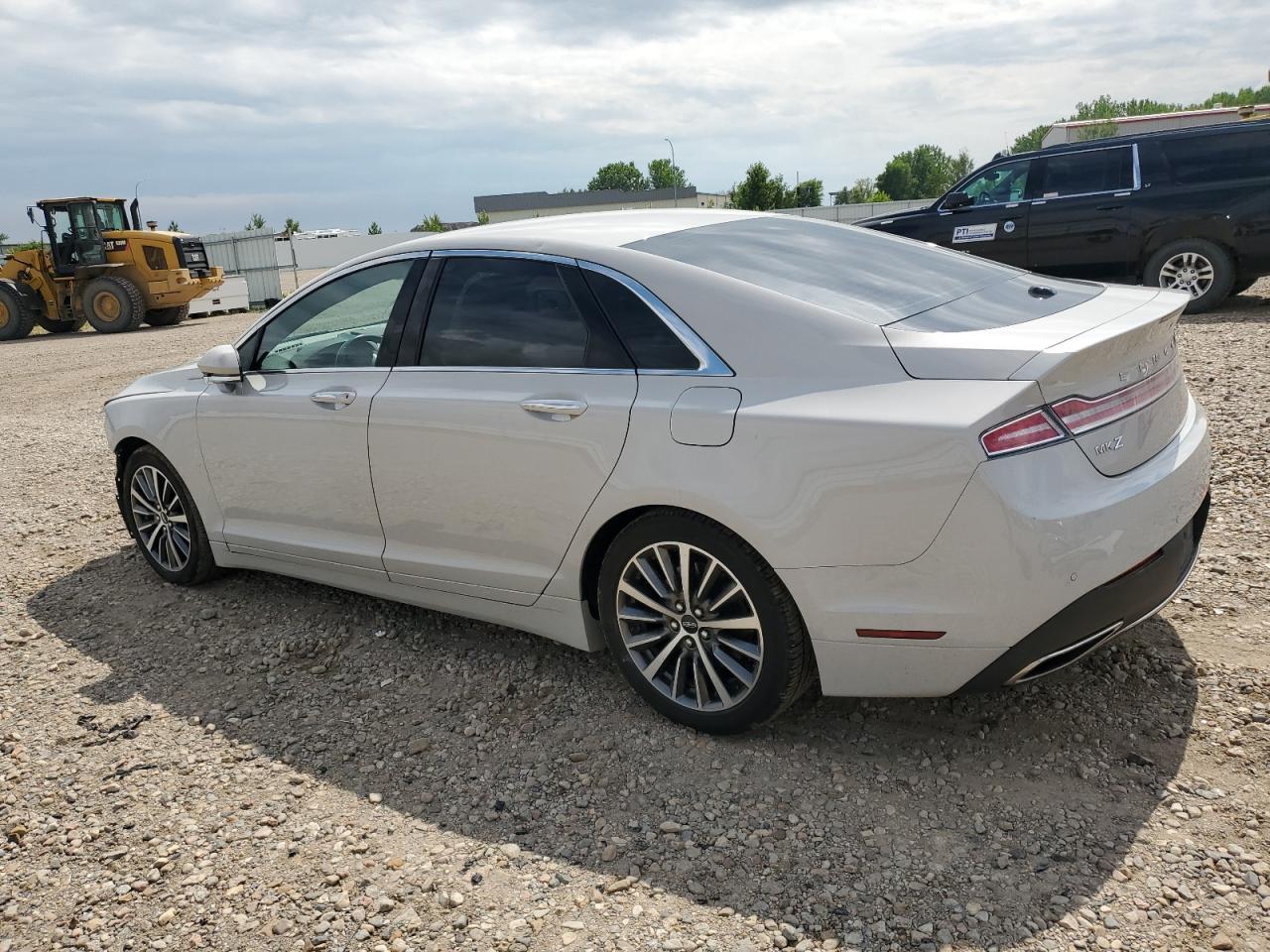 2019 Lincoln Mkz - Фото 2