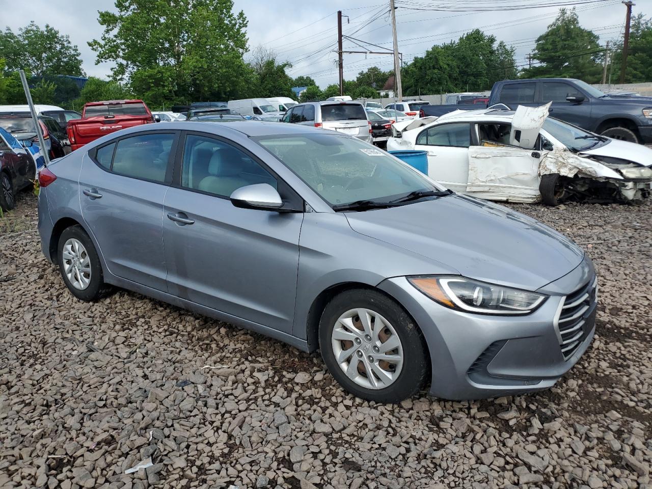 2017 Hyundai Elantra Se - Фото 4