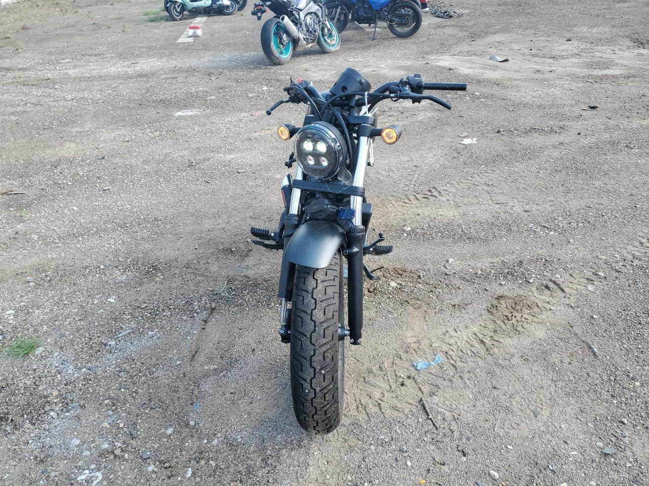 2025 Honda Cmx300 - Фото 2