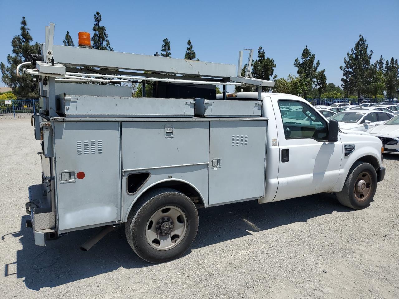 2008 Ford F350 Srw Super Duty - Image 3