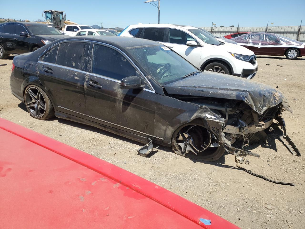 2011 Mercedes-Benz C 300 - Фото 4