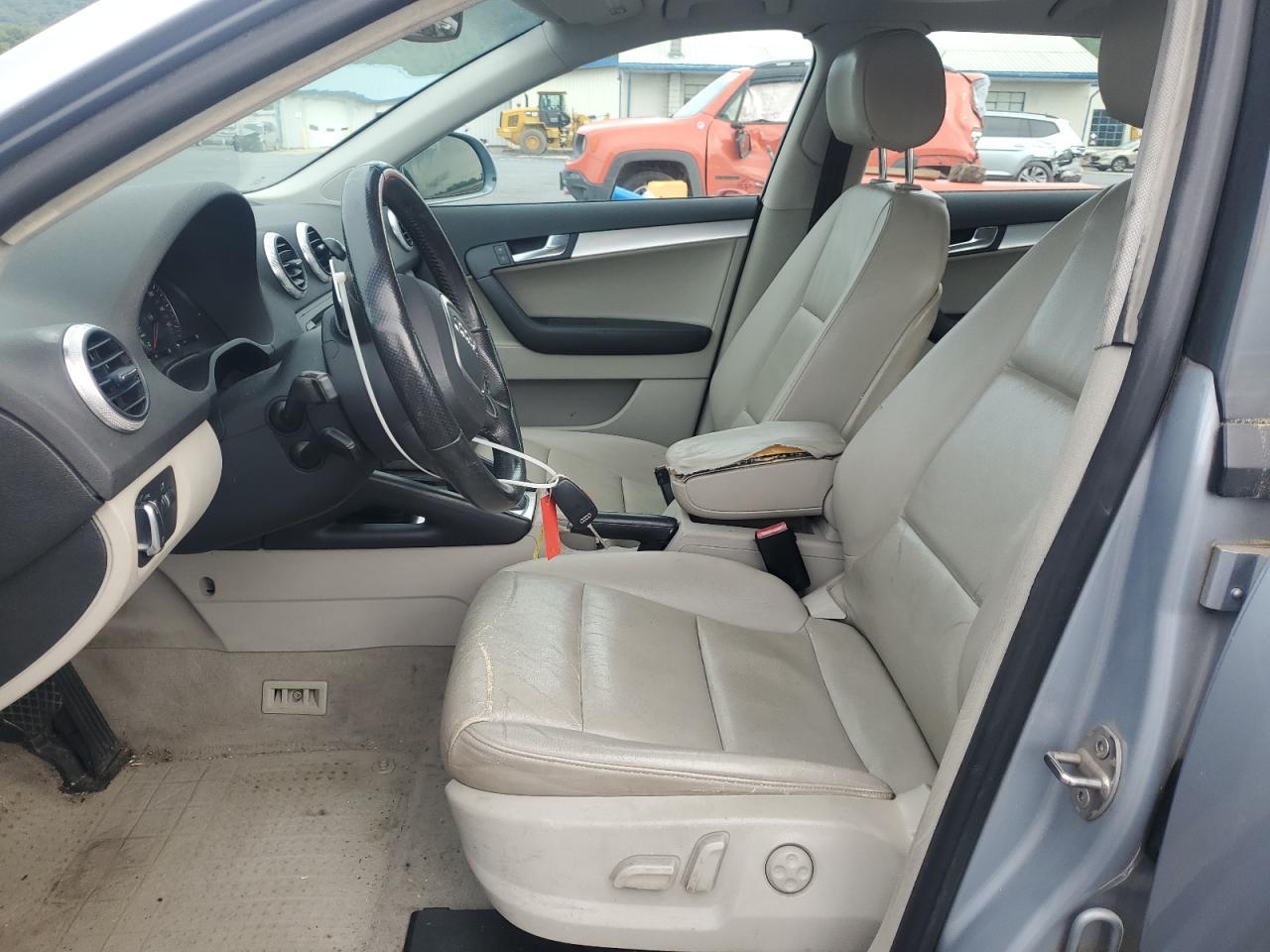 2010 Audi A3 Premium Plus - Фото 7