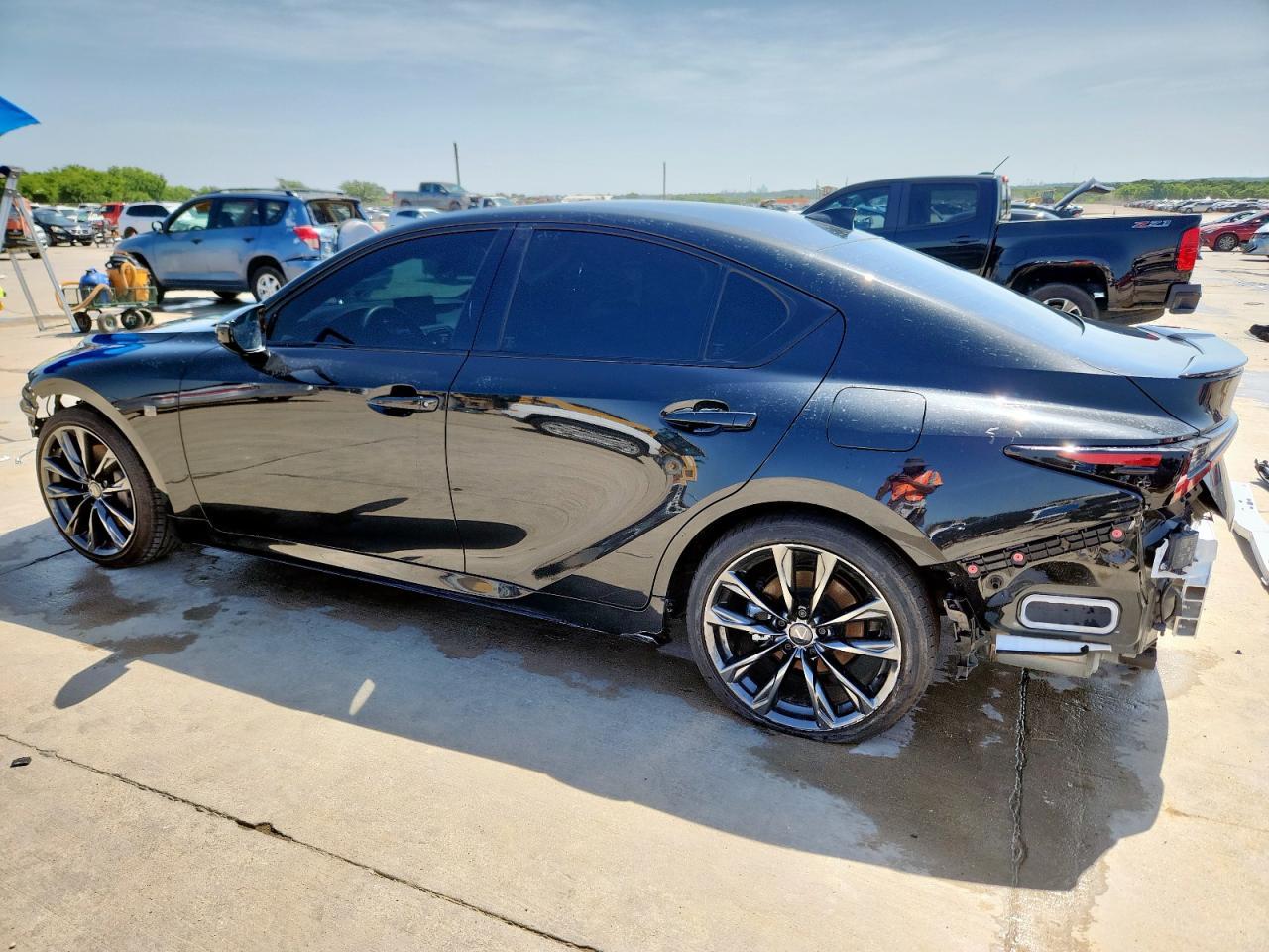 2024 Lexus Is 350 F Sport Design - Image 2