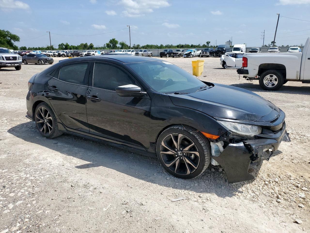 2018 Honda Civic Sport - Фото 4