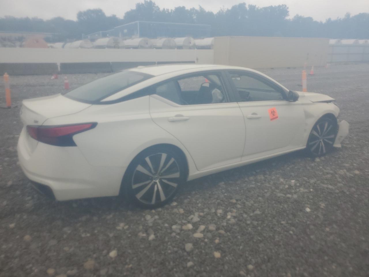 2021 Nissan Altima Sr - Image 3