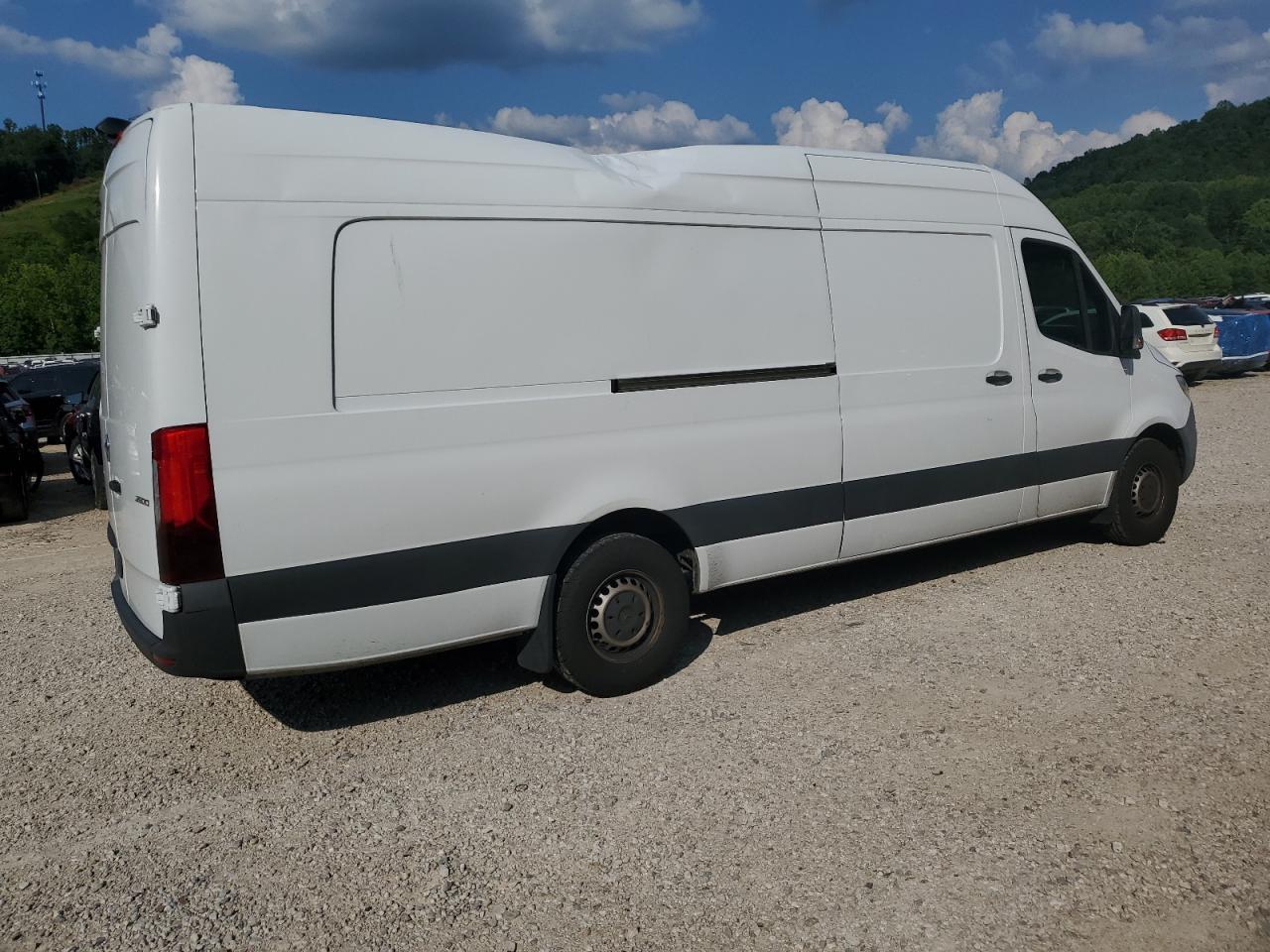 2021 Mercedes-Benz Sprinter 2500 - Image 3