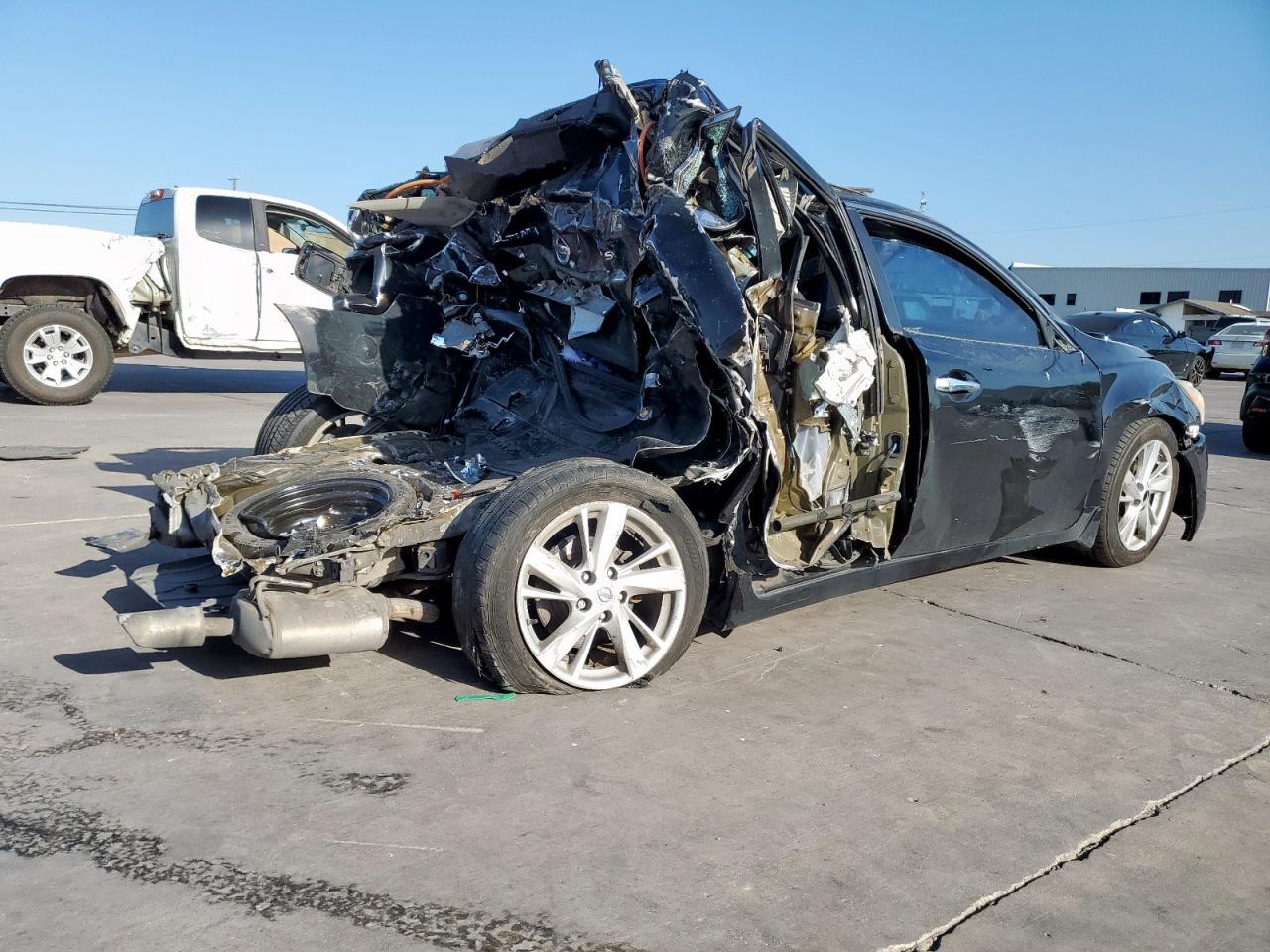 2015 Nissan Altima 2.5 - Image 3