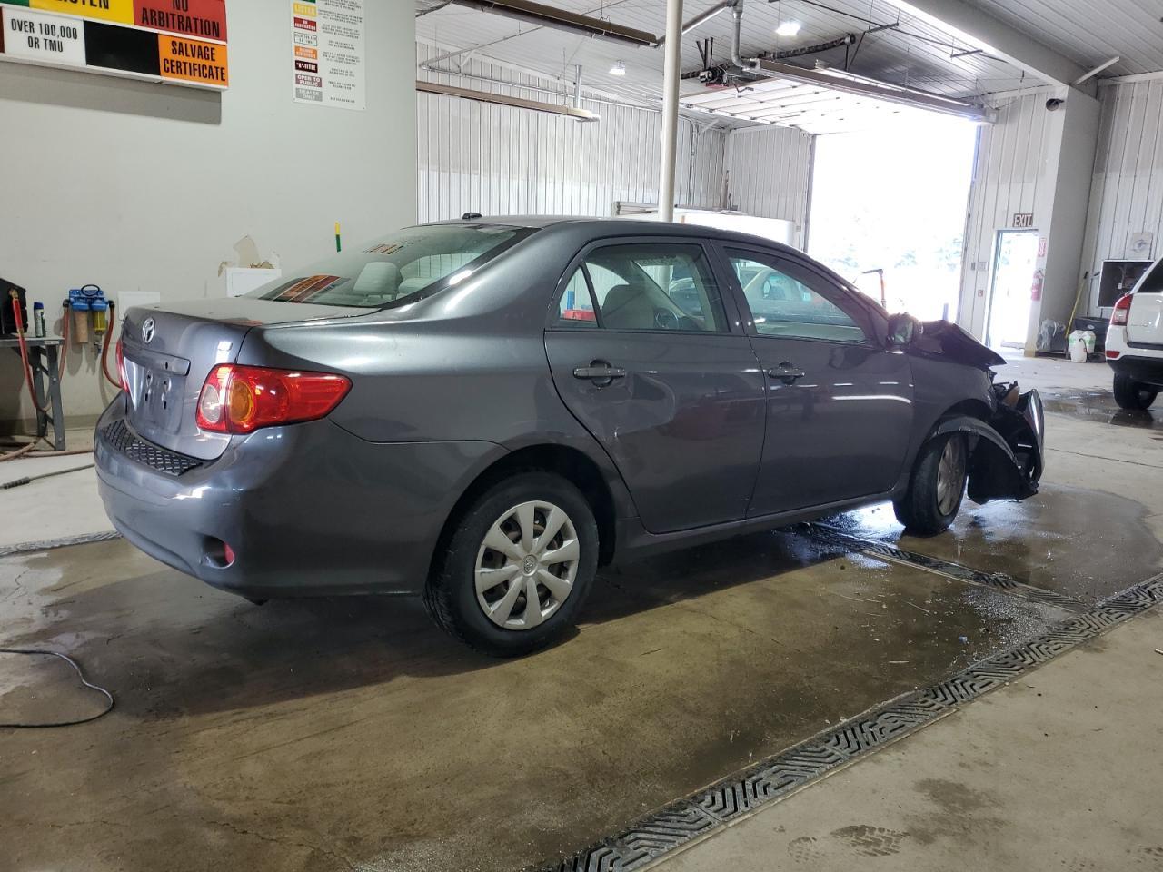 2010 Toyota Corolla Le - Image 3