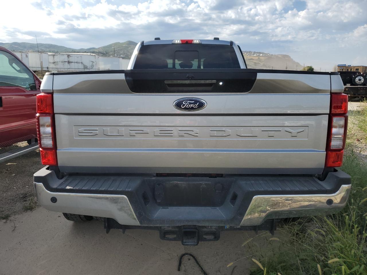 2022 Ford F450 Super Duty - Фото 6