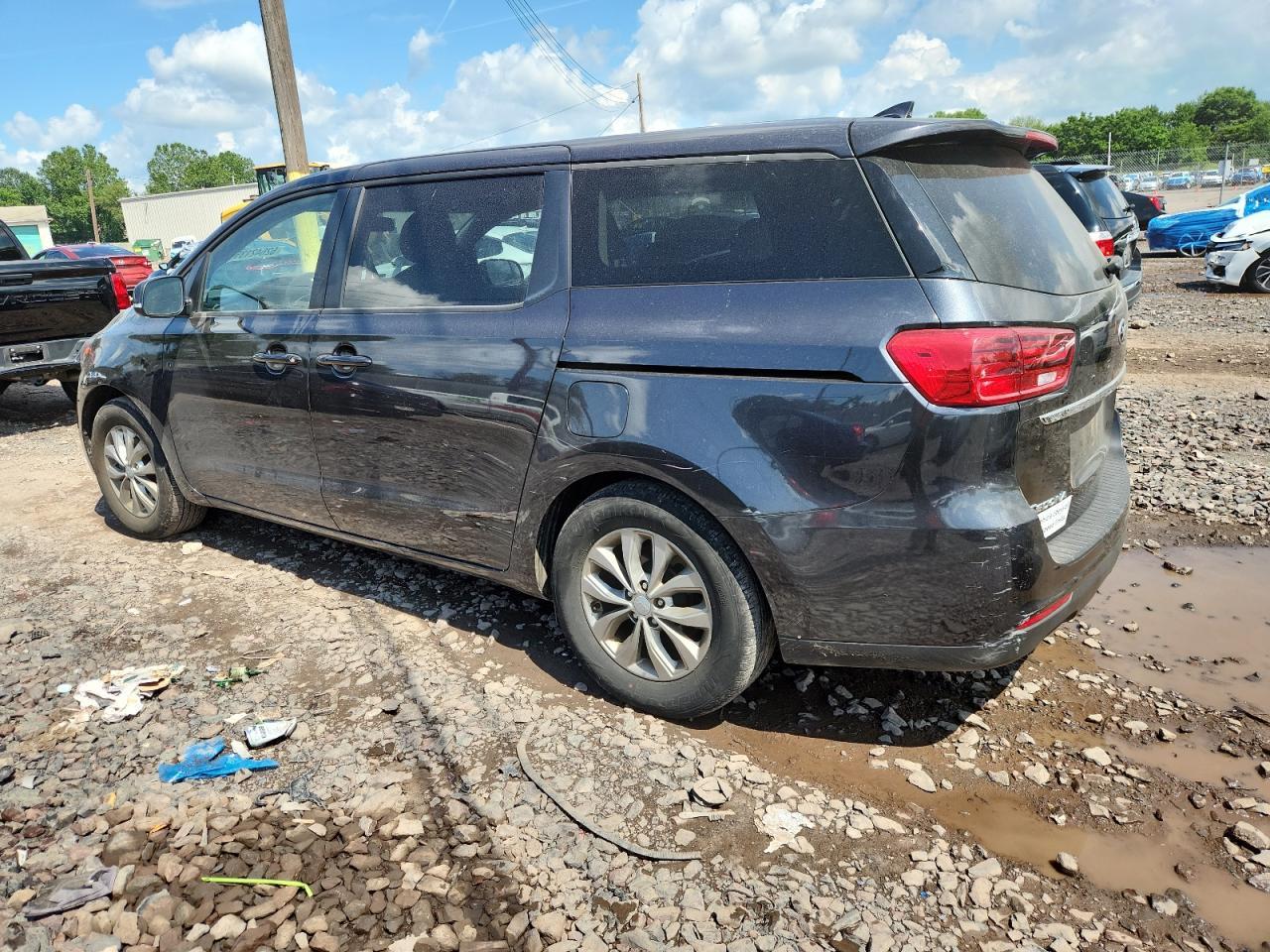 2019 Kia Sedona Lx - Фото 2