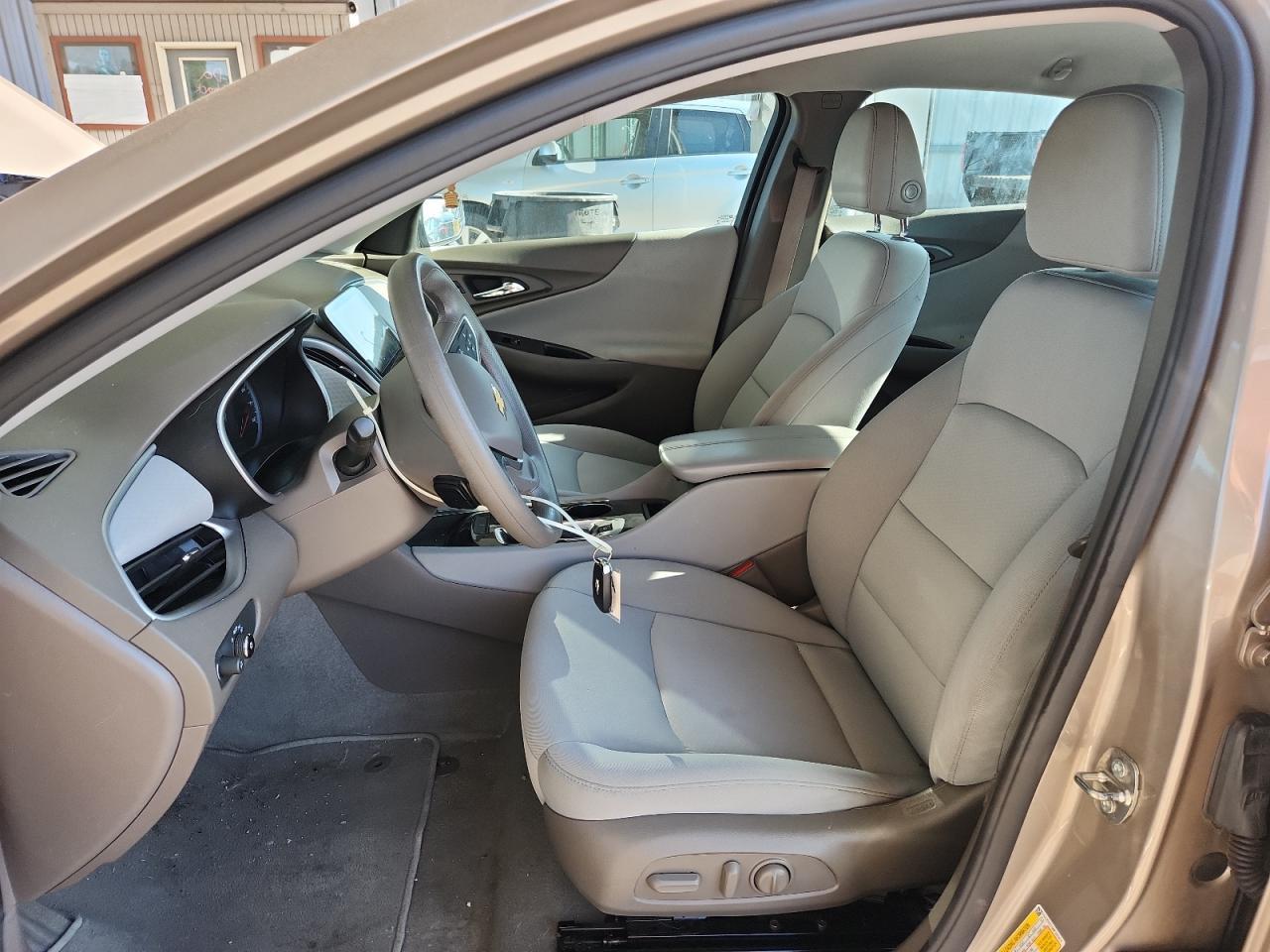 2022 Chevrolet Malibu Lt - Image 7