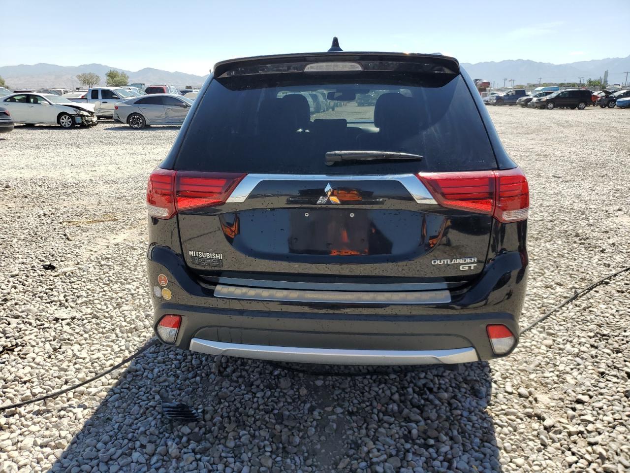 2017 Mitsubishi Outlander Gt - Фото 6