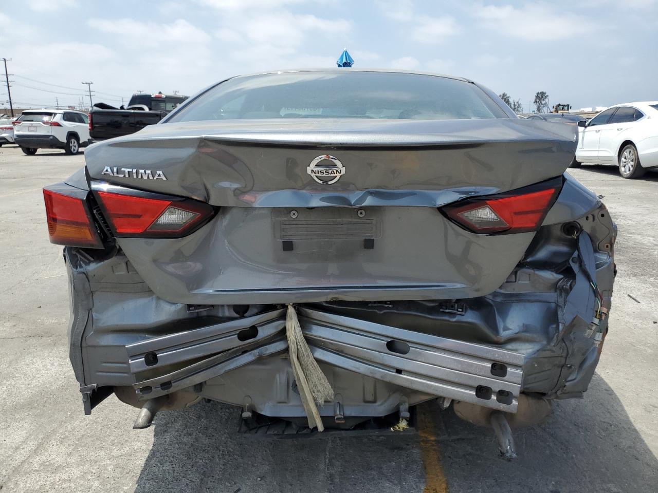 2022 Nissan Altima S - Фото 6