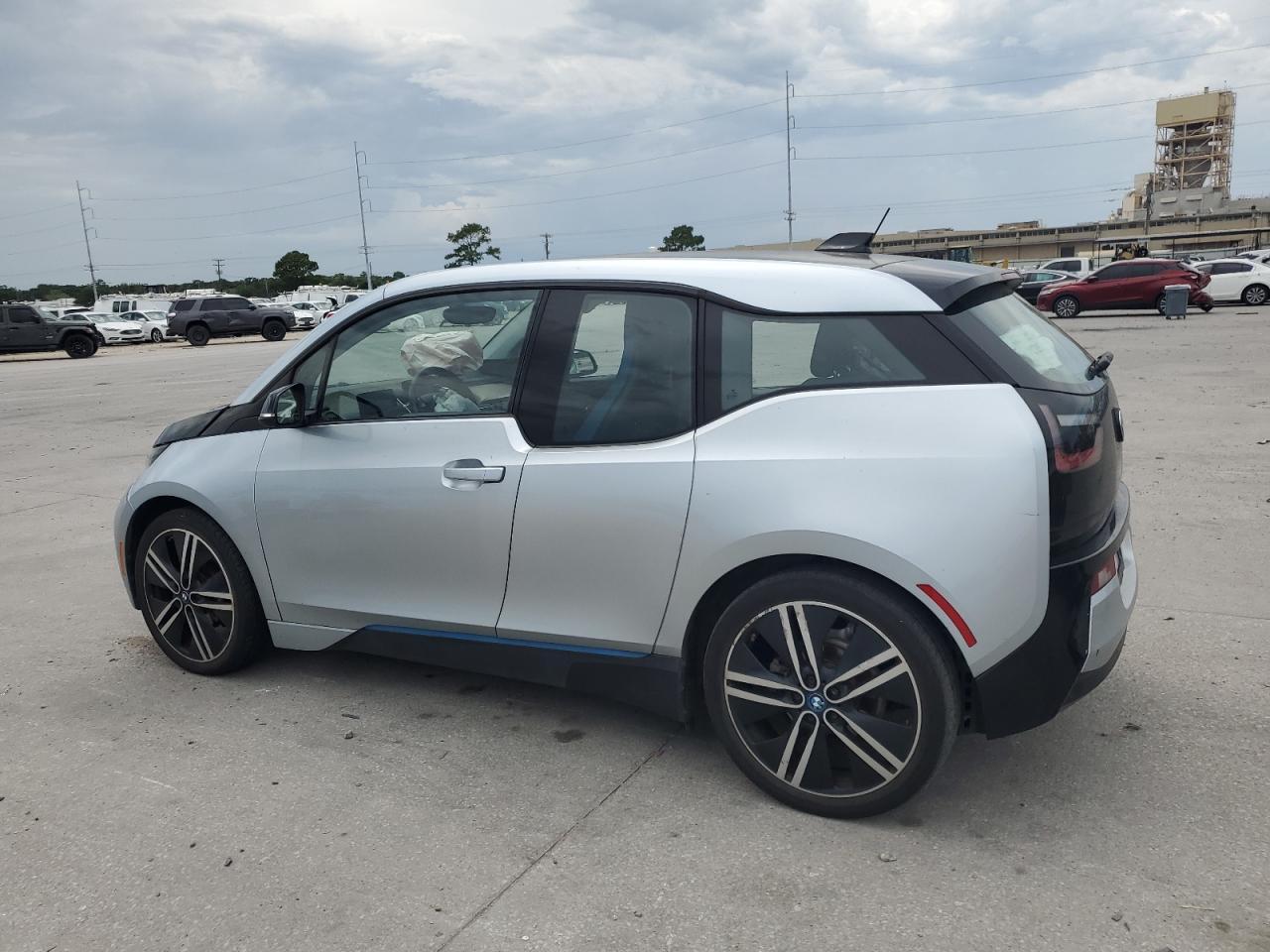 2016 BMW I3 Rex - Image 2