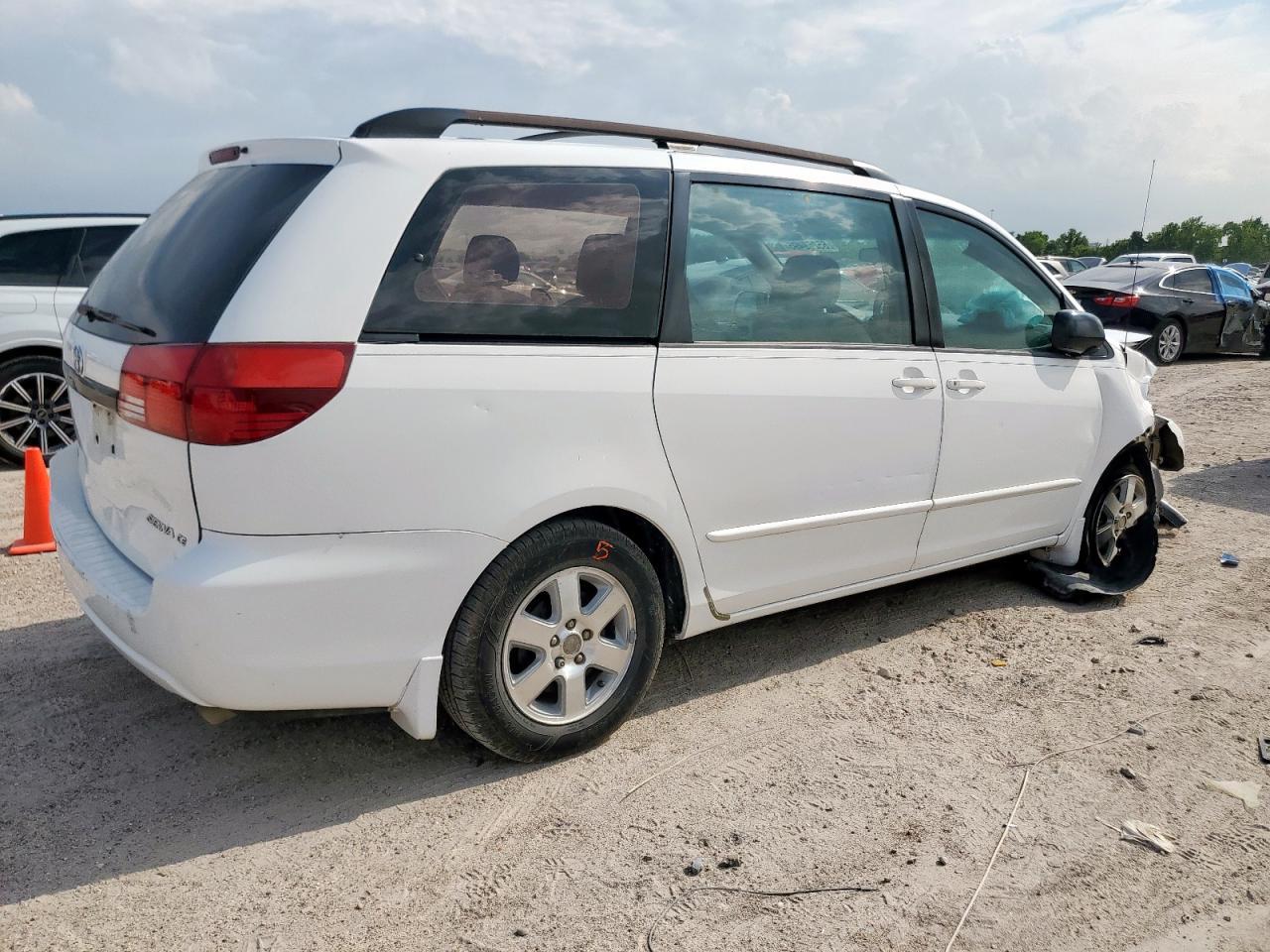 2005 Toyota Sienna Ce - Фото 3