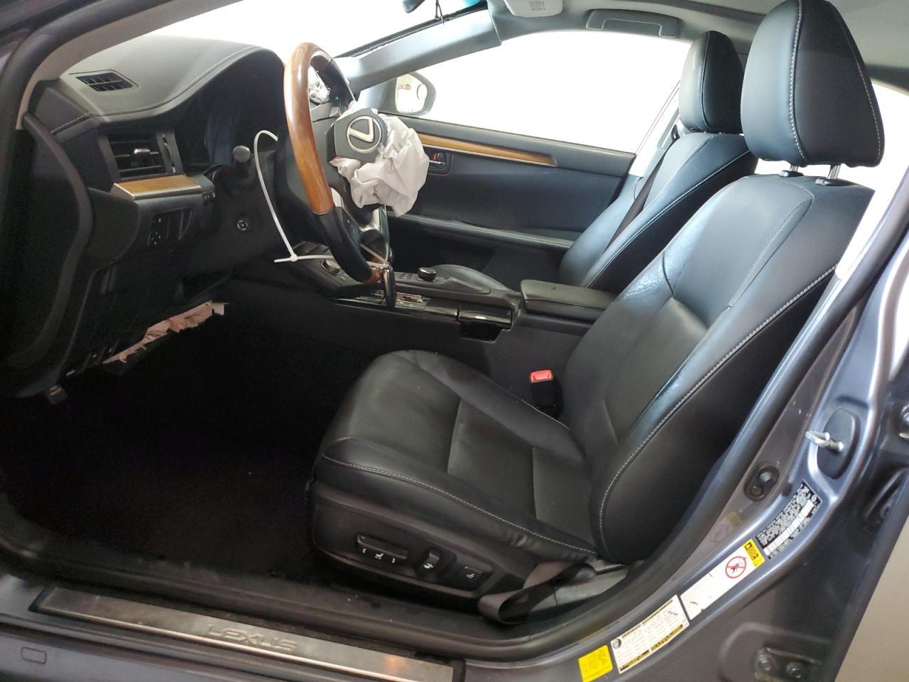 2014 Lexus Es 300H - Фото 7