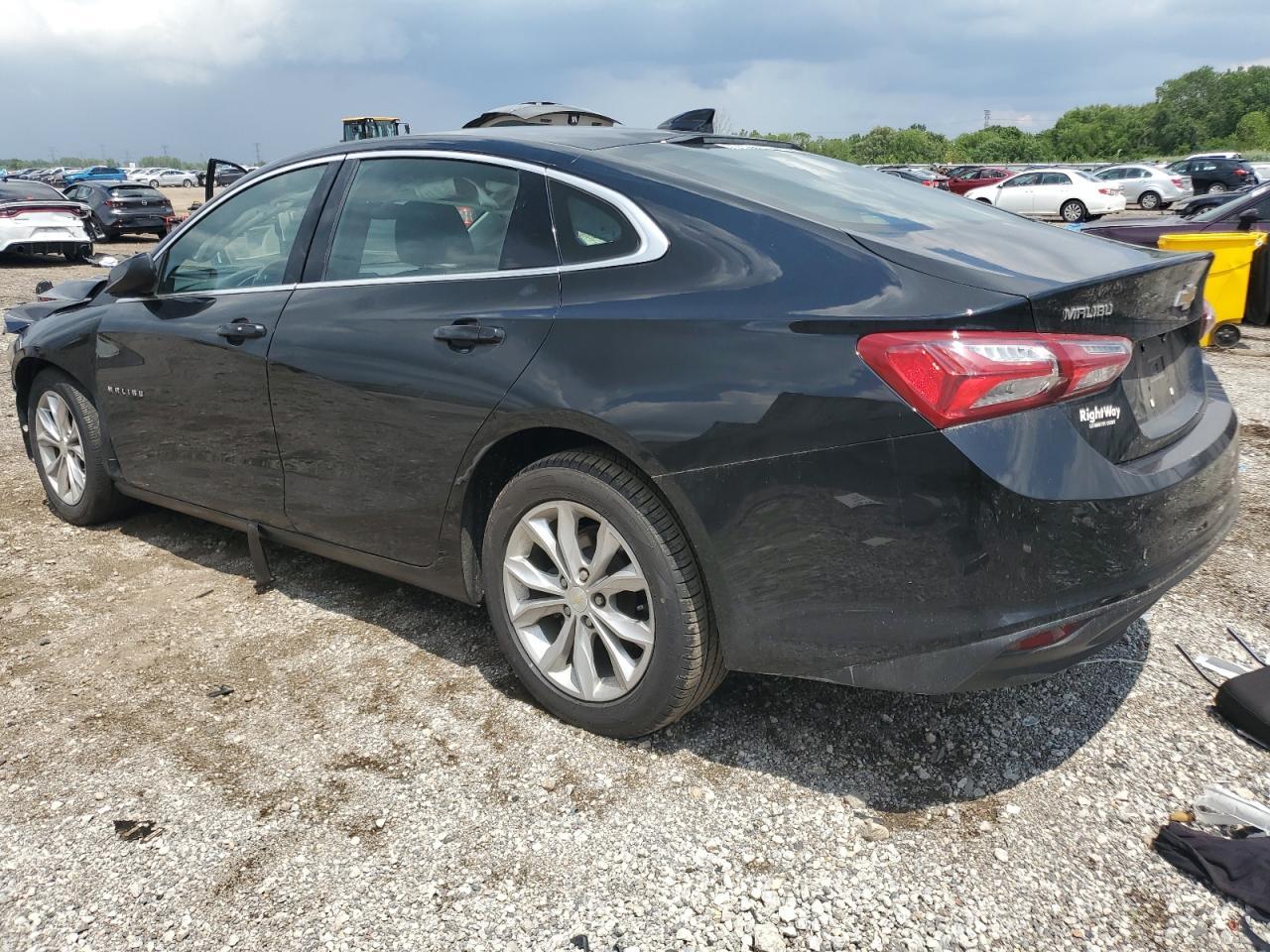2019 Chevrolet Malibu Lt - Image 2
