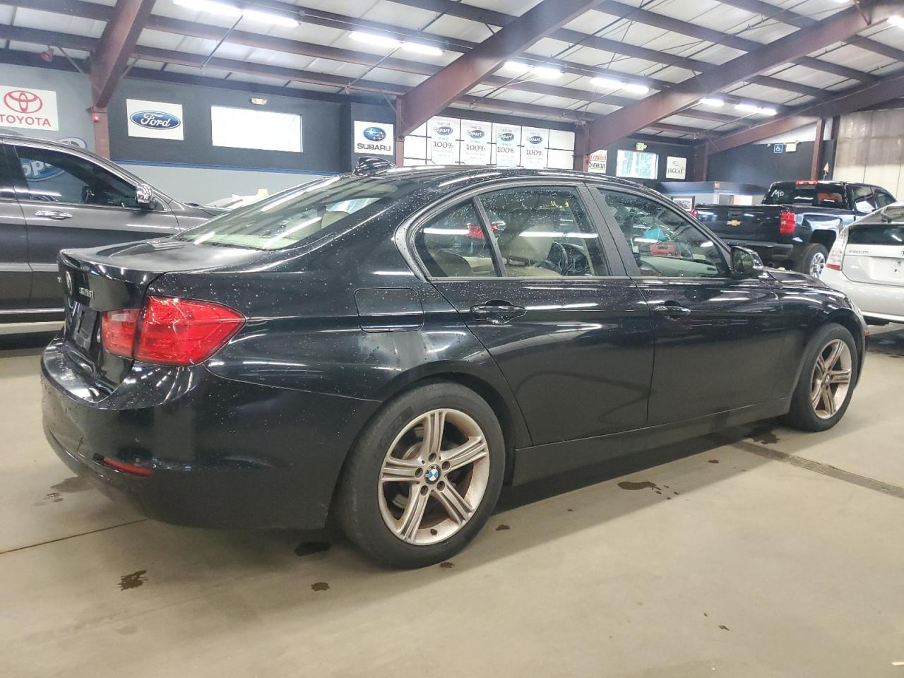 2013 BMW 328 Xi - Фото 3