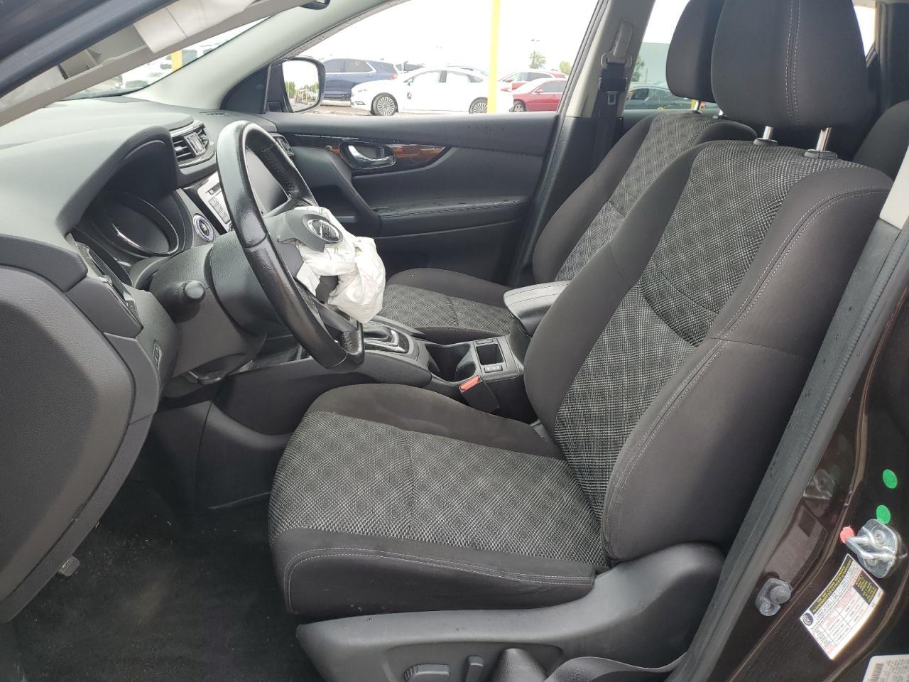 2017 Nissan Rogue Sport S - Image 7