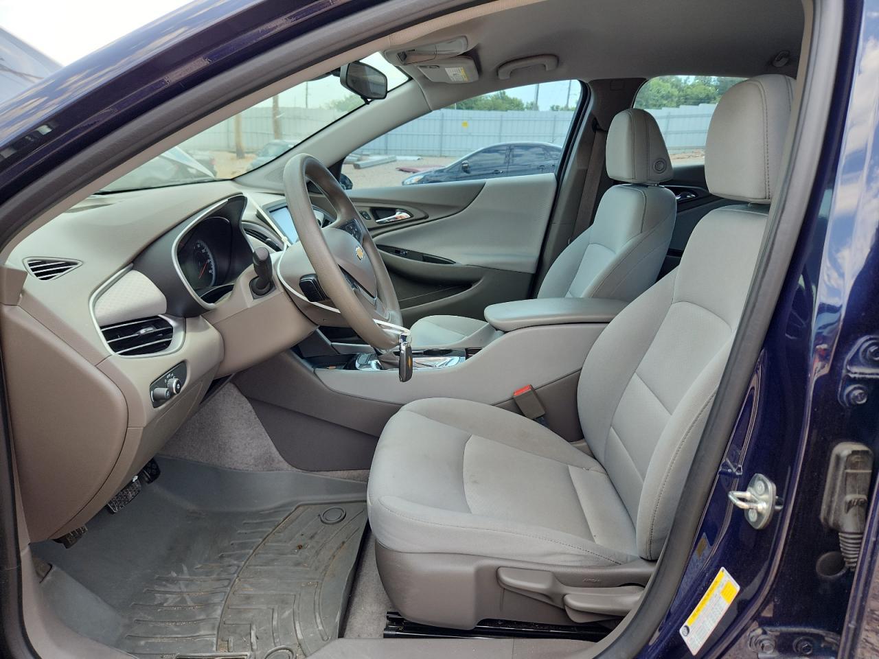 2018 Chevrolet Malibu Ls - Image 7