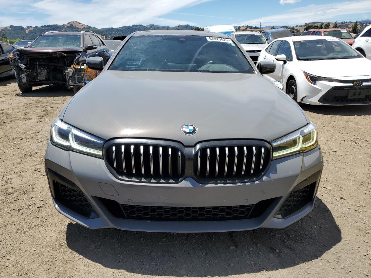 2021 BMW 530 I - Image 5