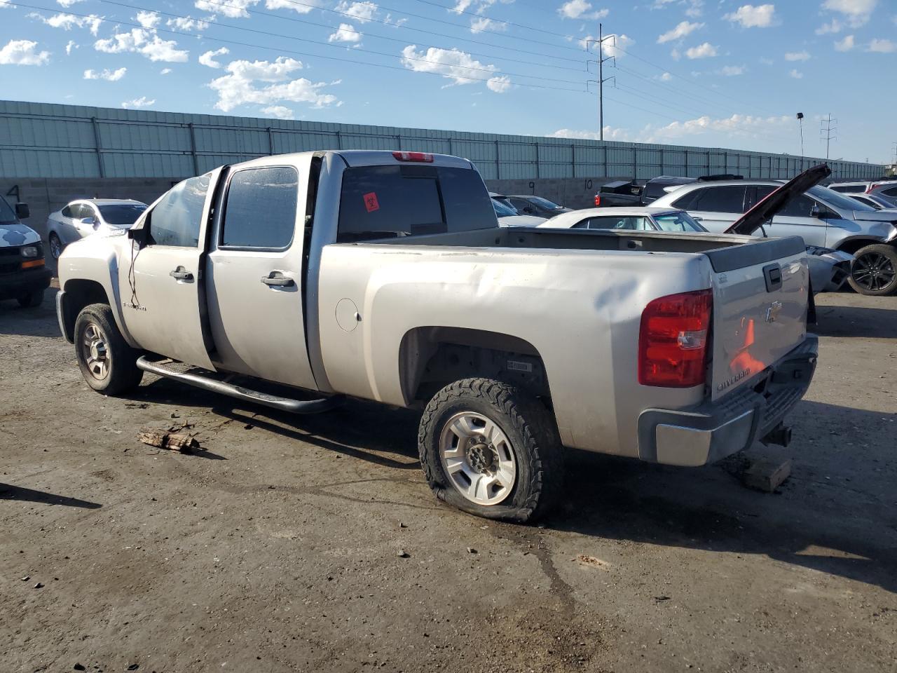 2008 Chevrolet Silverado K2500 Heavy Duty - Фото 2