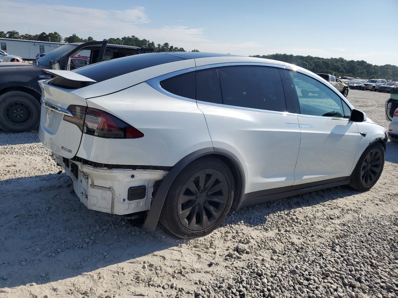 2018 Tesla Model X - Фото 3