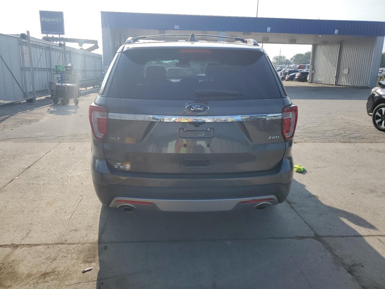 2016 Ford Explorer Xlt - Фото 6