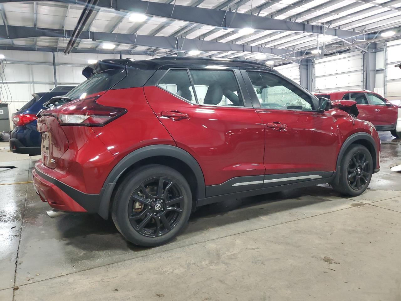 2021 Nissan Kicks Sr - Фото 3
