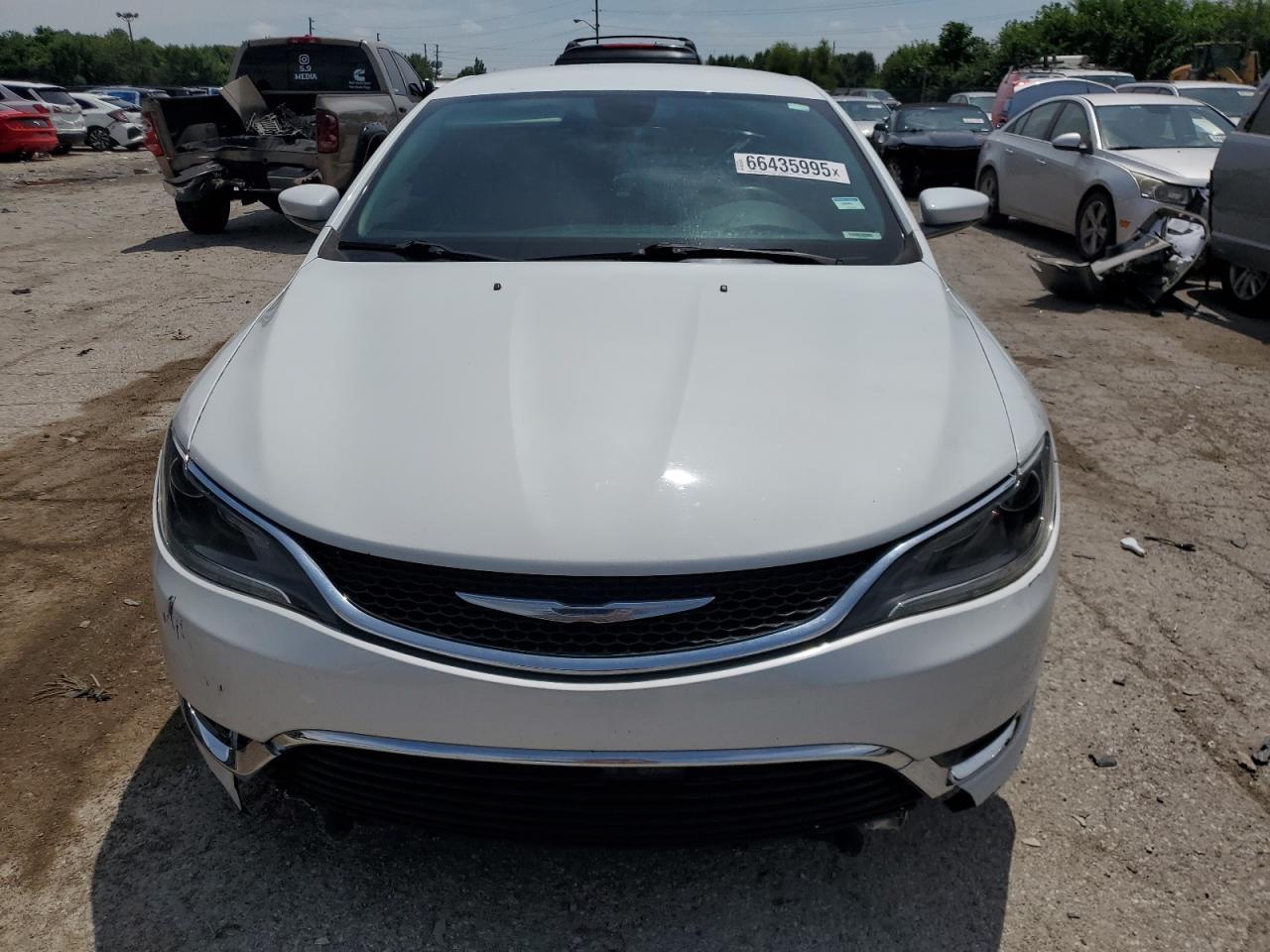 2015 Chrysler 200 Limited - Фото 5